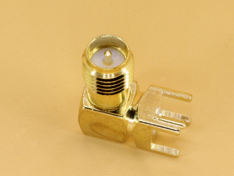 SMA Male Right Angle