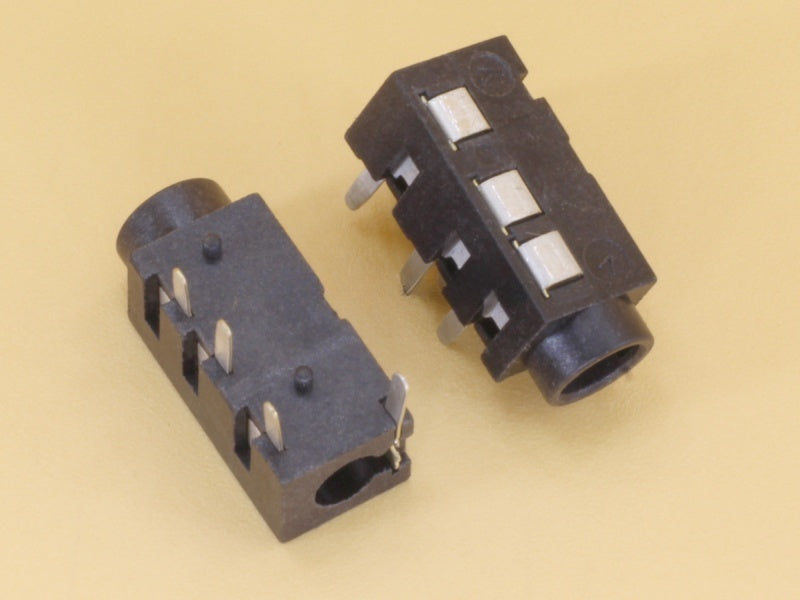Stereo Socket 3.5mm PCB Mount 4P Through Hole