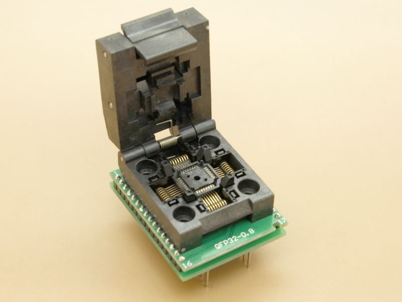 QFP32 - TQFP32 - FQFP32 - 0.8mm - Body 7x7mm (9x9mm with Pins) - ZIF Socket