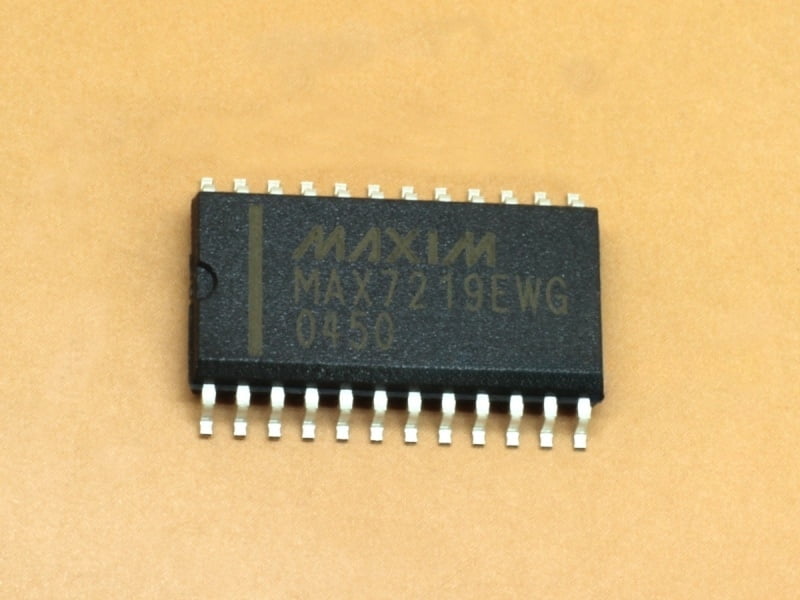 MAX7219 MAX7219EWG SOIC24
