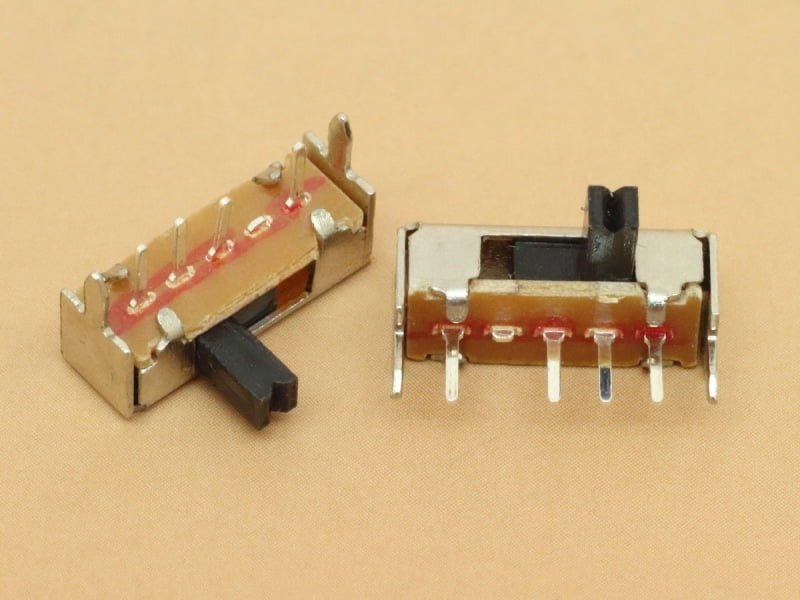 Slide Switch TH Horizontal - 4 pins - 1 circuits - 3 positions