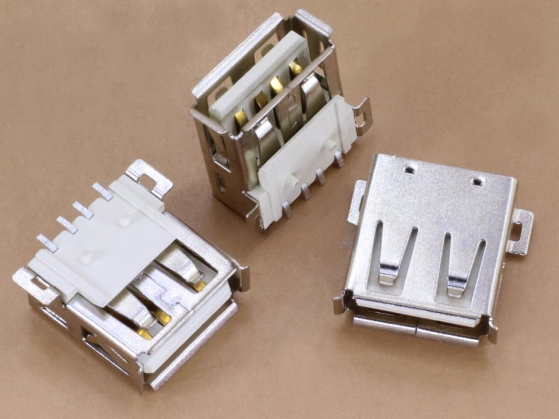 USB A-Type Female PCB R/A SMD
