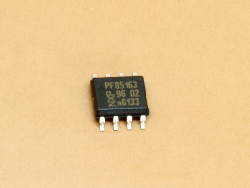 PCF85163 SOIC8 NXP RTC Eqv. to PCF8563