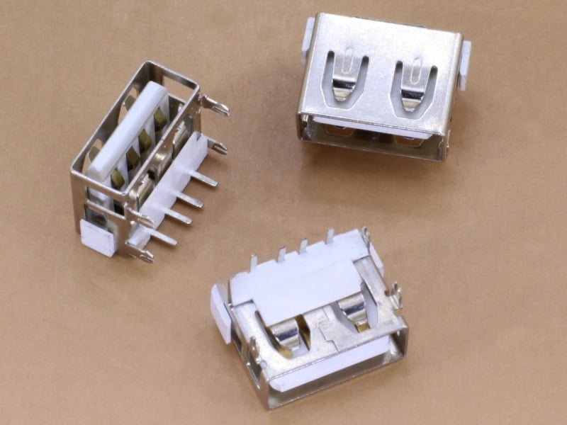 USB A-Type Female PCB R/A Short Body