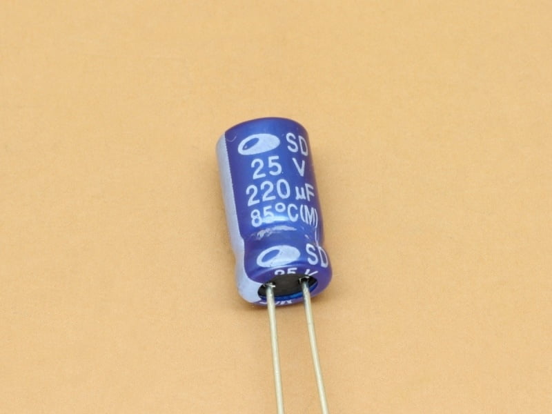 220uF 25V 6.3mm Samwha