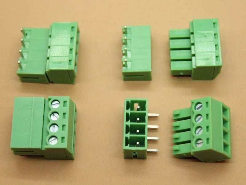 Terminal 4 Pin R/A 3.81mm